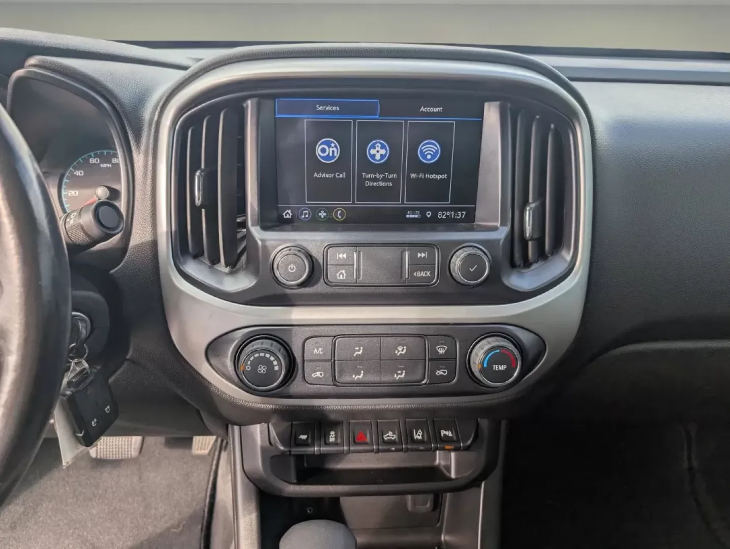 2022 /Jet Black Chevrolet Colorado 4WD LT (1GCGTCEN8N1) with an Other engine, located at 7000 Northlake Connector, Columbus, GA, 31904, (706) 987-8085, 32.524975, -84.978134 - **Explore New Heights with the 2022 Chevrolet Colorado at Gils Auto in Phenix City, AL!**<br /> <br /> Are you ready to elevate your adventures or tackle everyday errands with confidence? The 2022 Chevrolet Colorado Crew Cab Pickup is designed for those who crave versatility, making it perfect for g - Photo#14