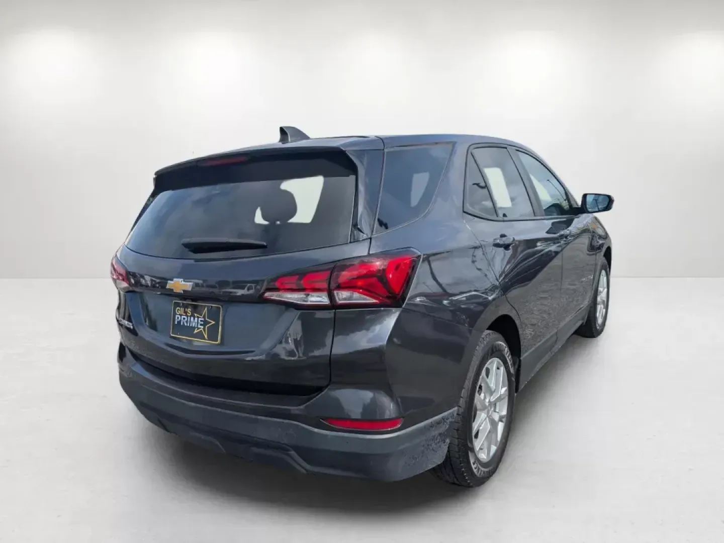 2022 /Medium Ash Gray Chevrolet Equinox LS (3GNAXHEV3NS) with an Turbocharged Gas I4 1.5L/92 engine, 6-Speed Automatic transmission, located at 3959 U.S. 80 W, Phenix City, AL, 36870, (334) 297-4885, 32.469296, -85.135185 - ### Discover Adventure and Comfort with the 2022 Chevrolet Equinox LS at Gils Auto - Phenix City<br /> <br /> Are you searching for the perfect vehicle to elevate your daily commute or weekend adventures? Look no further than the 2022 Chevrolet Equinox LS available at Gils Auto in Phenix City, AL! T - Photo#5
