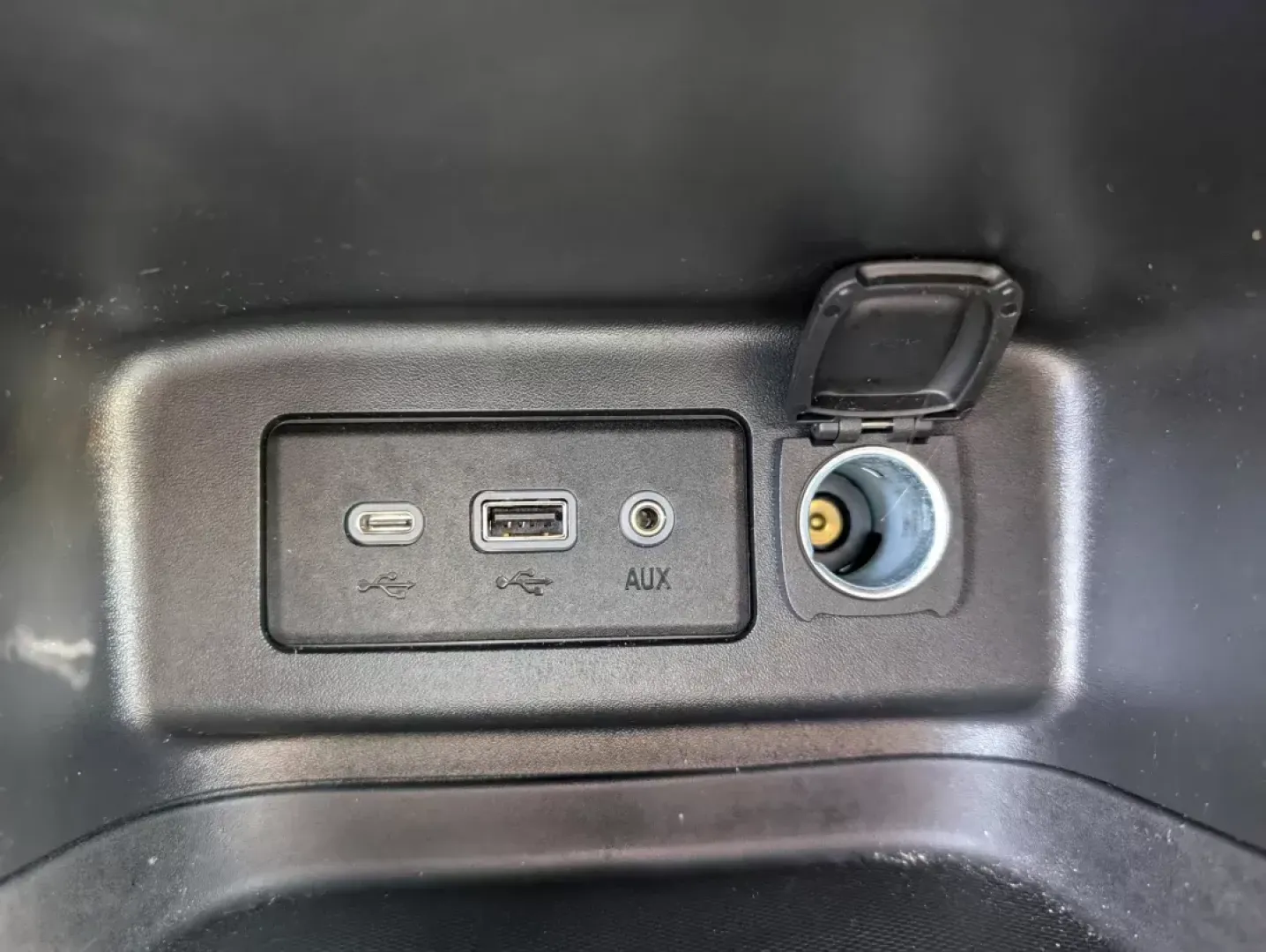 2022 /Medium Ash Gray Chevrolet Equinox LS (3GNAXHEV3NS) with an Turbocharged Gas I4 1.5L/92 engine, 6-Speed Automatic transmission, located at 3959 U.S. 80 W, Phenix City, AL, 36870, (334) 297-4885, 32.469296, -85.135185 - ### Discover Adventure and Comfort with the 2022 Chevrolet Equinox LS at Gils Auto - Phenix City<br /> <br /> Are you searching for the perfect vehicle to elevate your daily commute or weekend adventures? Look no further than the 2022 Chevrolet Equinox LS available at Gils Auto in Phenix City, AL! T - Photo#15