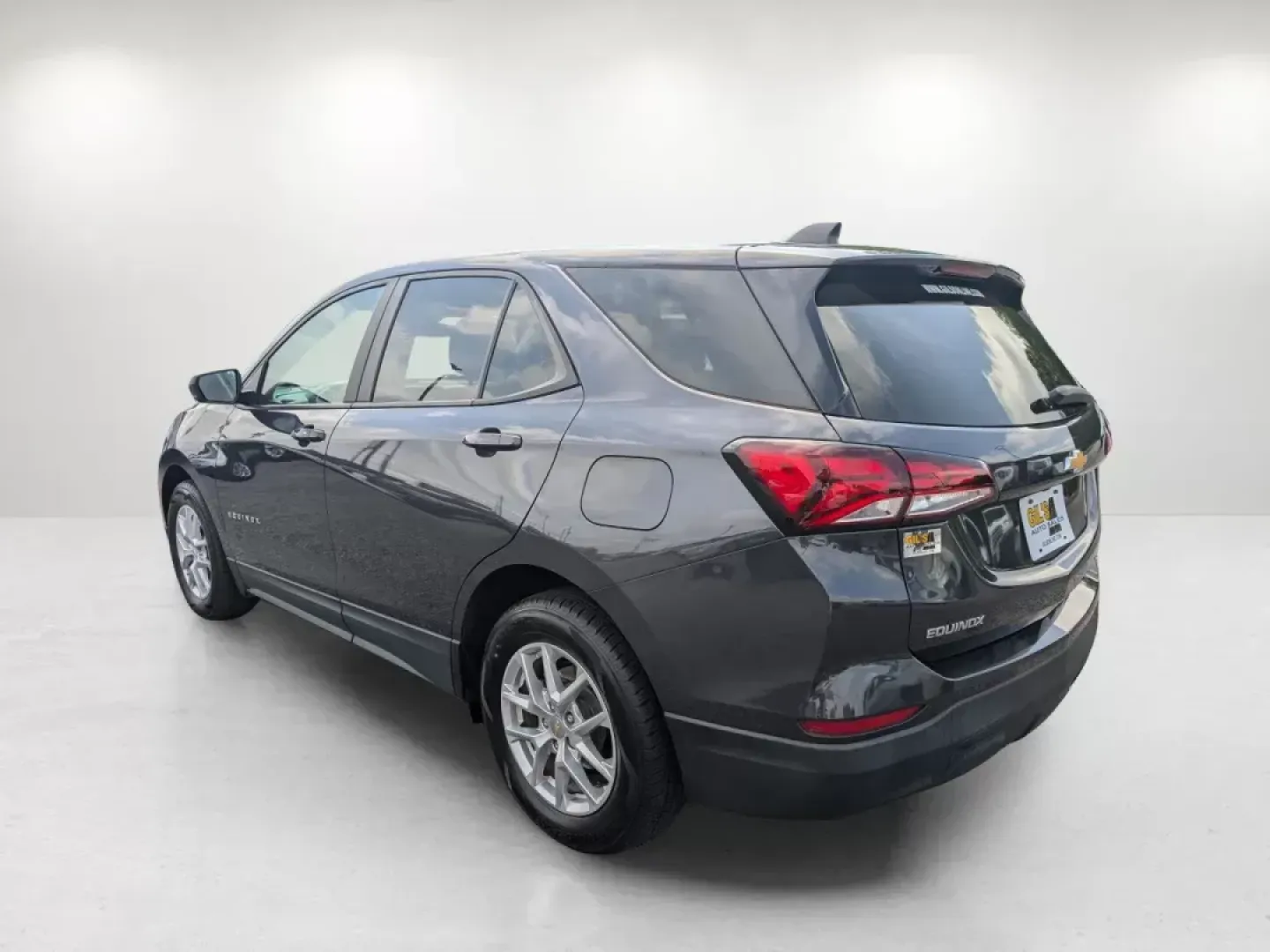 2022 /Medium Ash Gray Chevrolet Equinox LS (2GNAXHEV8N6) with an Turbocharged Gas I4 1.5L/92 engine, 6-Speed Automatic transmission, located at 3959 U.S. 80 W, Phenix City, AL, 36870, (334) 297-4885, 32.469296, -85.135185 - 2022 Chevrolet Equinox LS - Photo#7