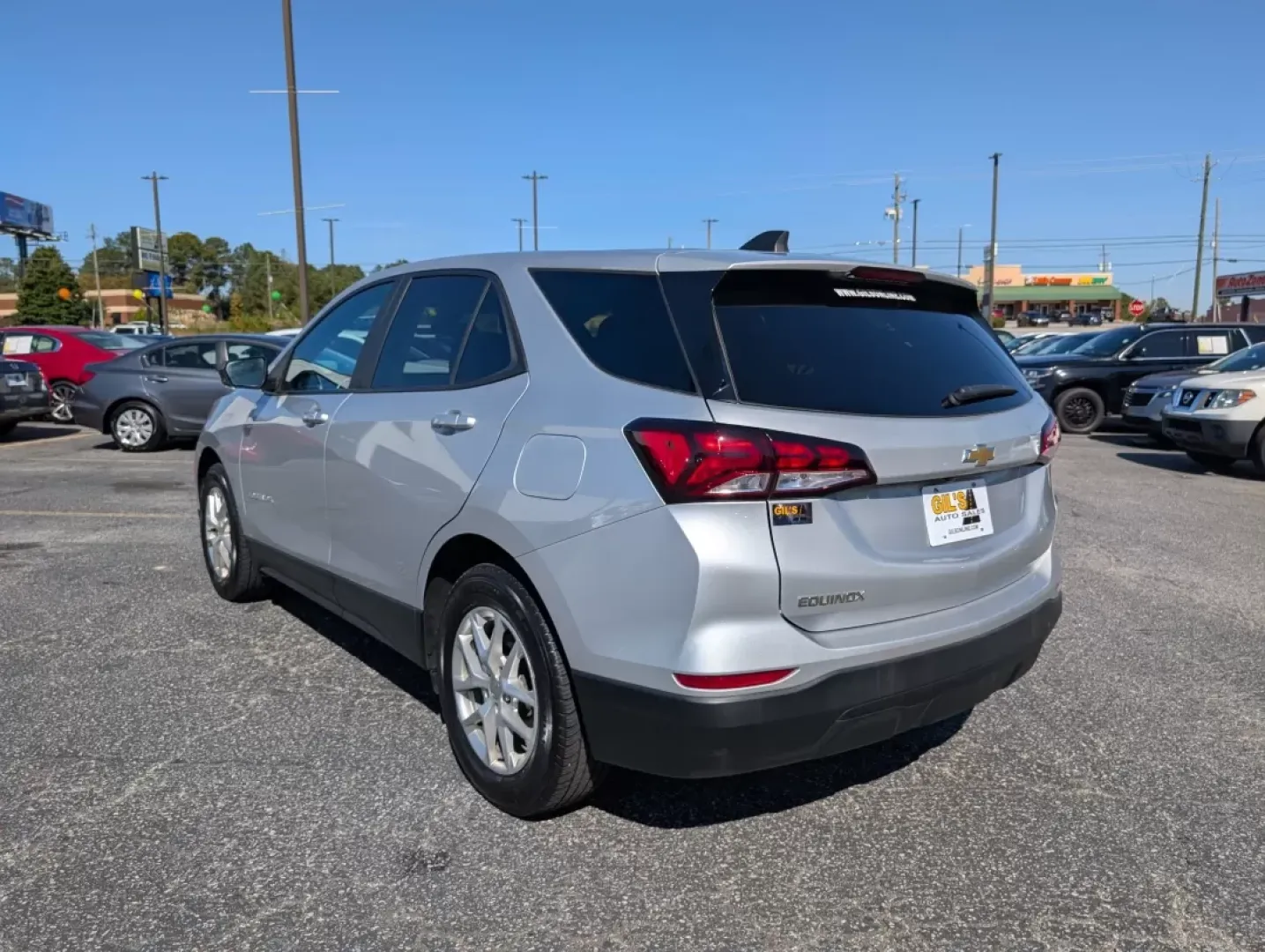 2022 /Medium Ash Gray Chevrolet Equinox LS (2GNAXHEV7N6) with an Other engine, located at 804 22nd Ave, Phenix City, AL, 36870, (334) 297-1860, 32.484749, -85.024475 - **Elevate Your Everyday Adventures with the 2022 Chevrolet Equinox LS at Gils Auto - Phenix City!**<br /> <br /> Are you looking for a versatile SUV that adapts to your dynamic lifestyle? The 2022 Chevrolet Equinox LS is your ideal companion, perfectly suited for growing families, daily commuters, a - Photo#6
