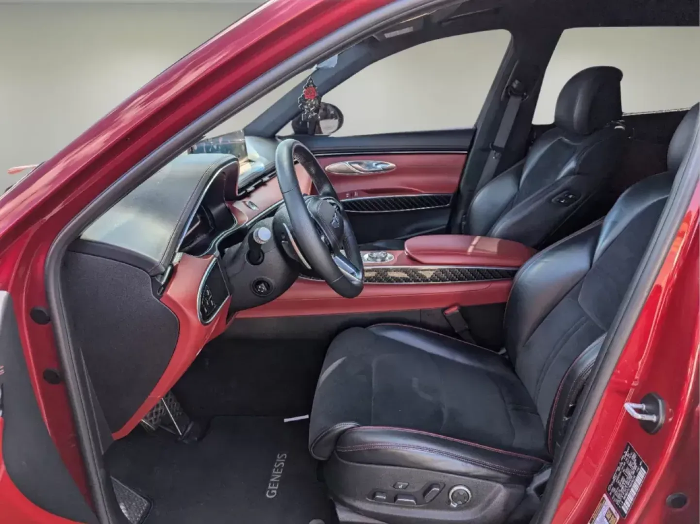 2022 /Red Genesis GV70 3.5T Sport (KMUMCDTC7NU) with an Twin Turbo Premium Unleaded V-6 3.5 L/212 engine, 8-Speed Automatic w/OD transmission, located at 3959 U.S. 80 W, Phenix City, AL, 36870, (334) 297-4885, 32.469296, -85.135185 - 2022 Genesis GV70 3.5T Sport - Photo#10