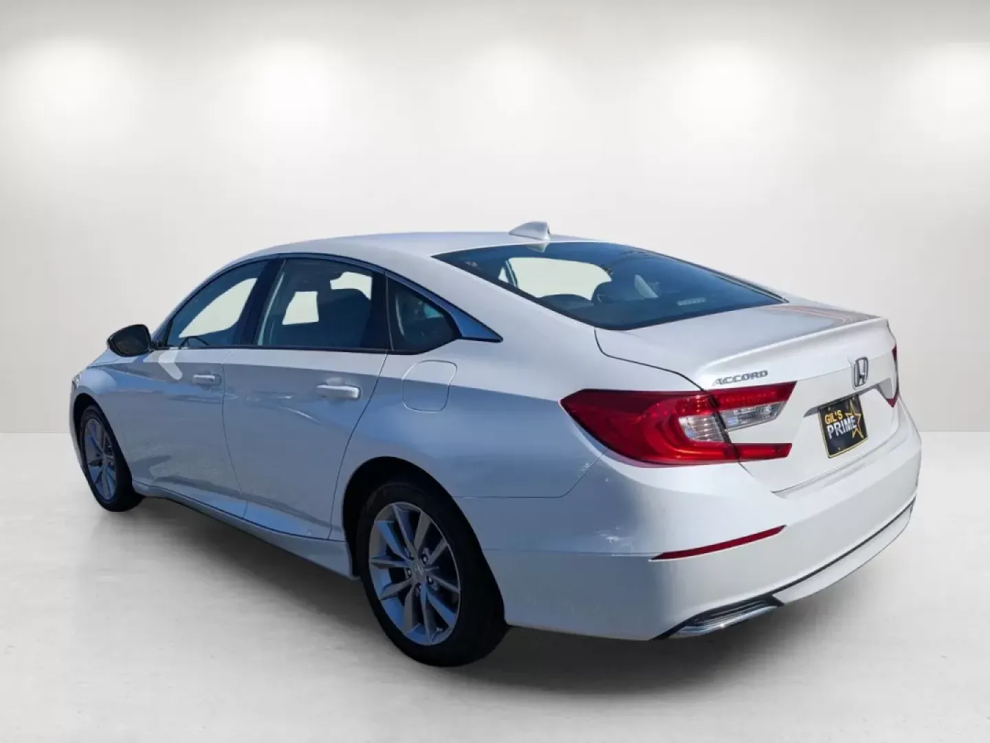 2022 Honda Accord Sedan LX (1HGCV1F12NA) with an Other engine, located at 1430 Gateway Drive, Opelika, AL, 36801, (334) 239-0944, 32.637871, -85.409790 - 2022 Honda Accord Sedan LX - Photo#6