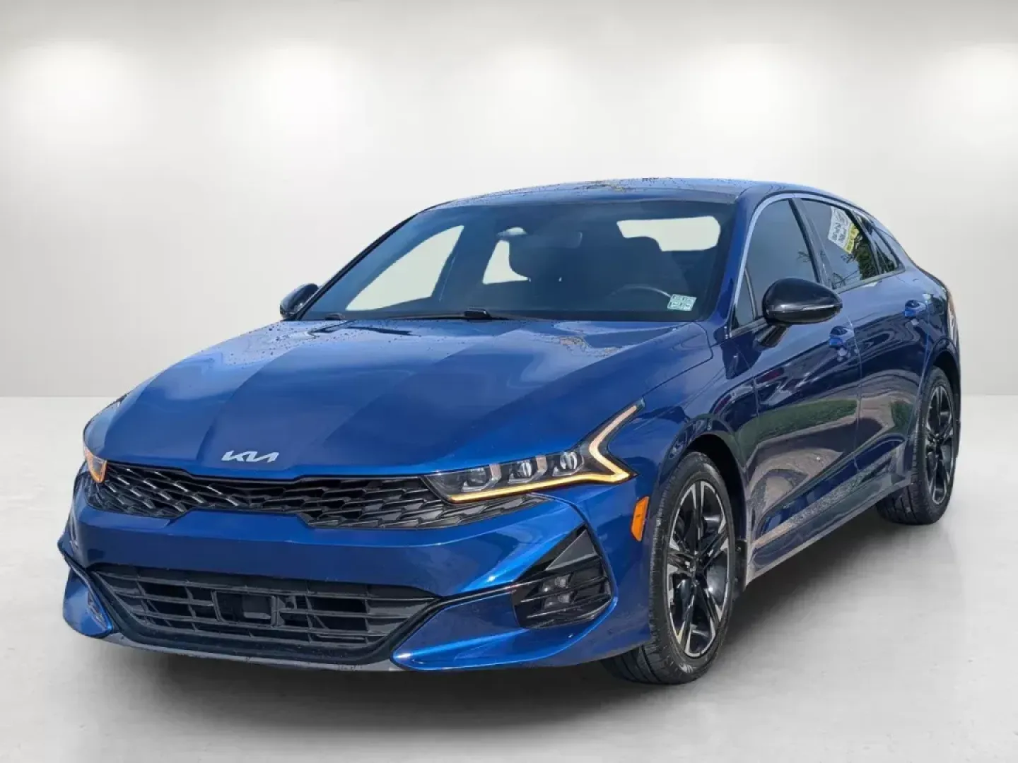 2022 /Black Kia K5 GT-Line (5XXG64J23NG) with an Intercooled Turbo Regular Unleaded I-4 1.6 L/98 engine, 8-Speed Automatic w/OD transmission, located at 3959 U.S. 80 W, Phenix City, AL, 36870, (334) 297-4885, 32.469296, -85.135185 - ### Discover Your Next Adventure with the 2022 Kia K5 GT-Line at Gils Auto - Phenix City!<br /> <br /> Are you ready to elevate your driving experience? Perfect for weekend adventures or daily commutes, the 2022 Kia K5 GT-Line is your ticket to style, performance, and practicality. With its sleek Sa - Photo#1