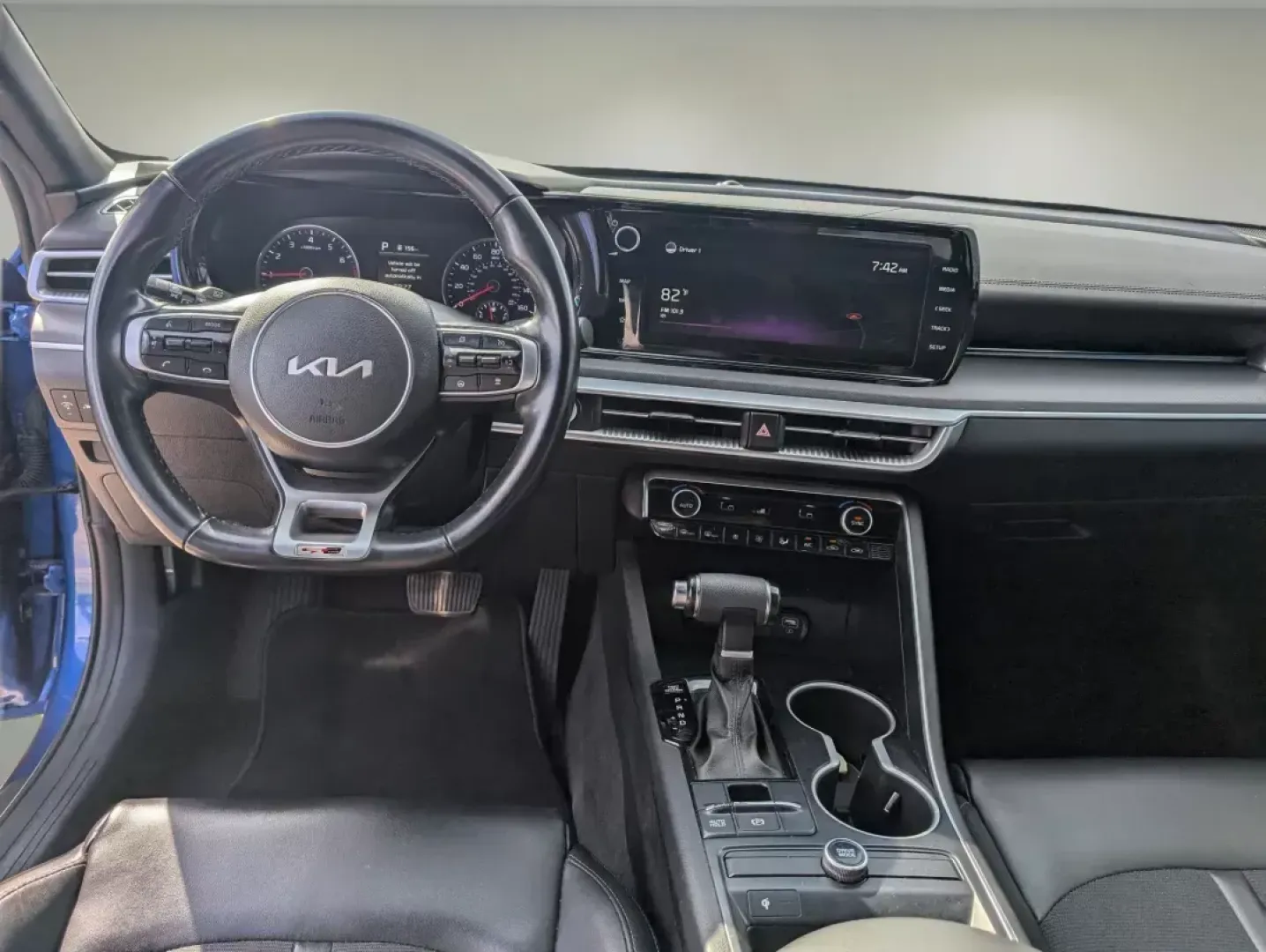 2022 /Black Kia K5 GT-Line (5XXG64J23NG) with an Intercooled Turbo Regular Unleaded I-4 1.6 L/98 engine, 8-Speed Automatic w/OD transmission, located at 3959 U.S. 80 W, Phenix City, AL, 36870, (334) 297-4885, 32.469296, -85.135185 - ### Discover Your Next Adventure with the 2022 Kia K5 GT-Line at Gils Auto - Phenix City!<br /> <br /> Are you ready to elevate your driving experience? Perfect for weekend adventures or daily commutes, the 2022 Kia K5 GT-Line is your ticket to style, performance, and practicality. With its sleek Sa - Photo#12