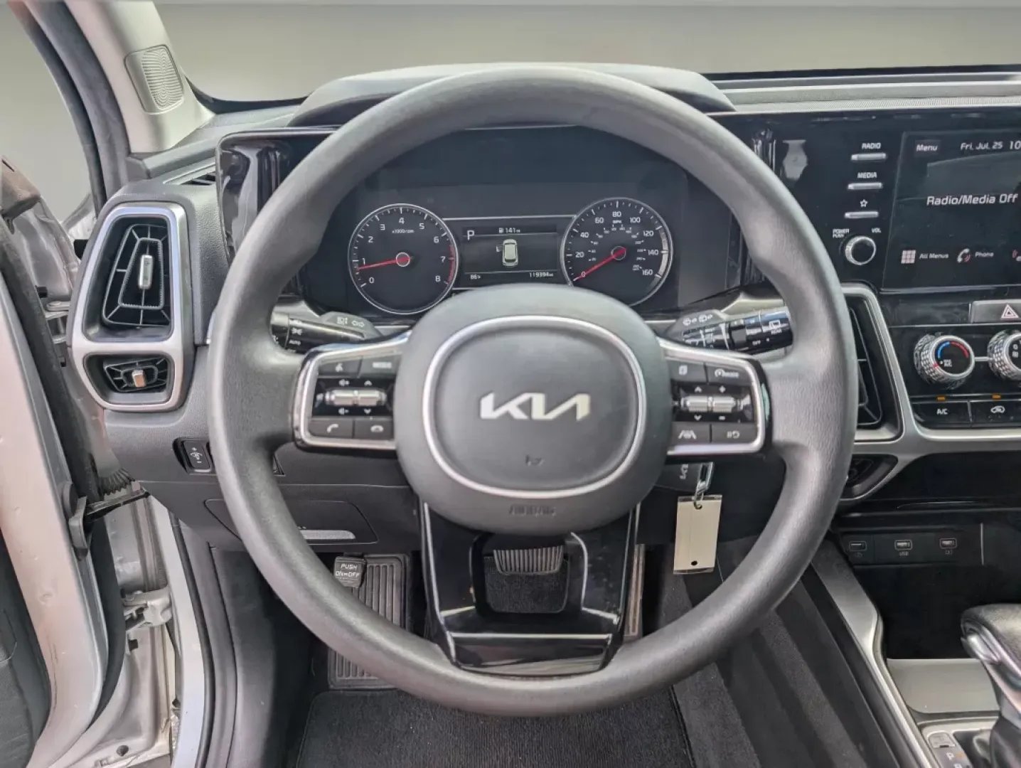 2022 /Black Kia Sorento LX (5XYRG4LC6NG) with an Other engine, located at 5115 14th Ave., Columbus, GA, 31904, (706) 323-0345, 32.511494, -84.971046 - **Discover Adventure in the 2022 Kia Sorento LX Perfect for Families and Weekend Explorers!**<br /> <br /> Embrace every journey with the 2022 Kia Sorento LX, a versatile SUV designed to cater to growing families and adventurous individuals alike. Whether you're planning a weekend getaway to Lake H - Photo#14