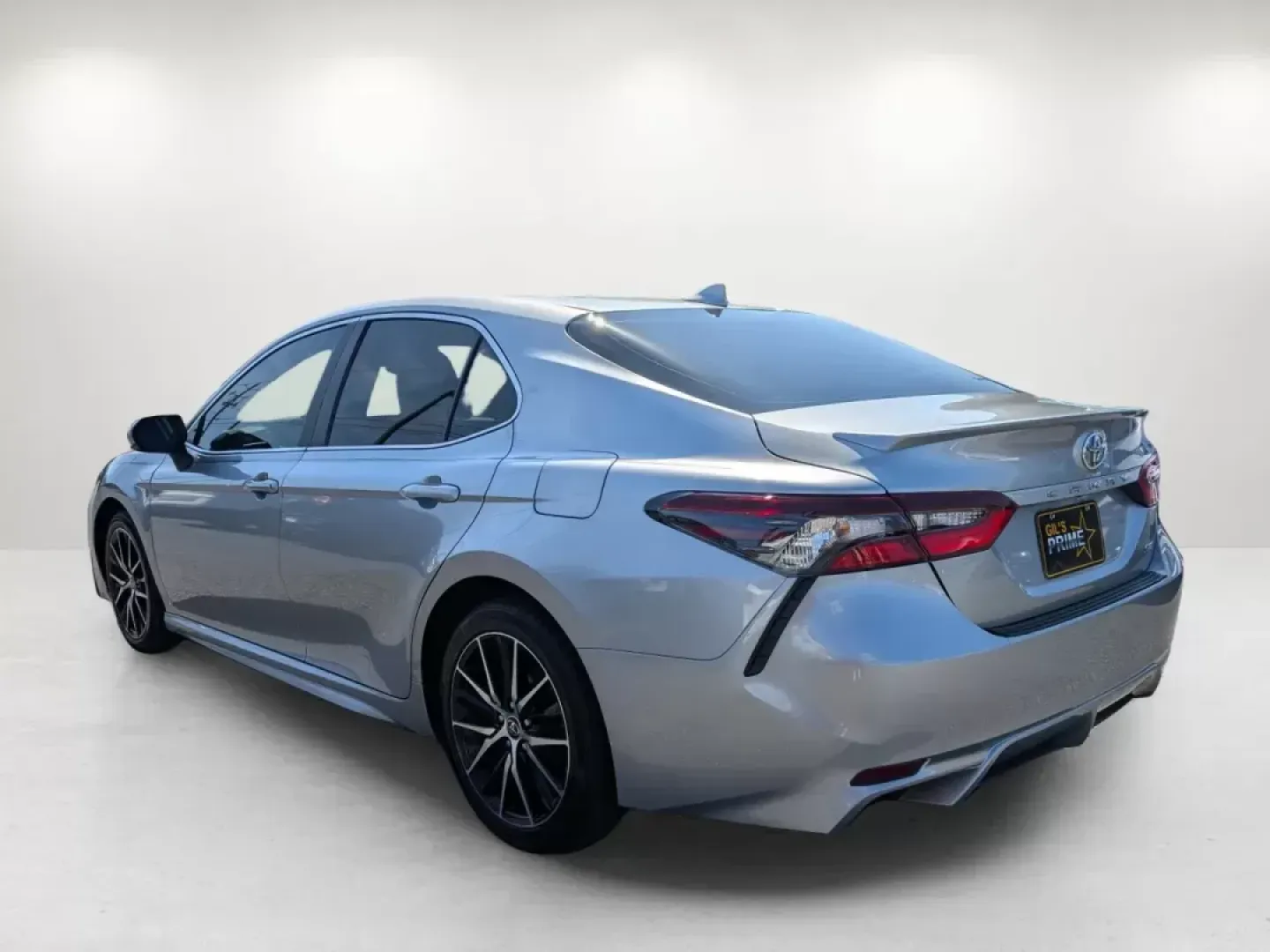 2022 Toyota Camry SE (4T1T11AK3NU) with an Regular Unleaded I-4 2.5 L/152 engine, 8-Speed Automatic w/OD transmission, located at 7000 Northlake Connector, Columbus, GA, 31904, (706) 987-8085, 32.524975, -84.978134 - 2022 Toyota Camry SE - Photo#6