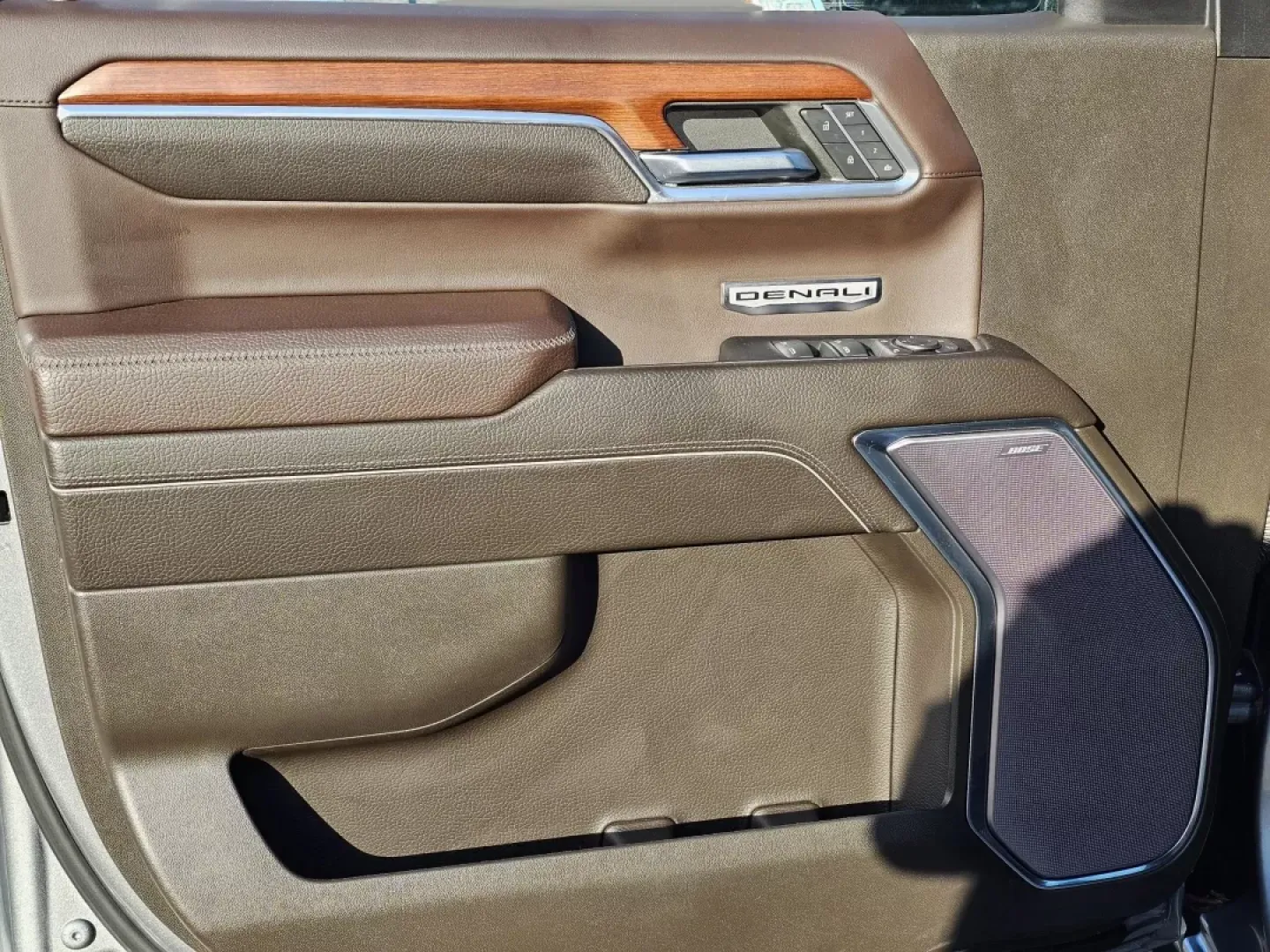 2023 /Atmosphere/Brownstone GMC Sierra 1500 Denali (1GTUUGEL2PZ) with an Other engine, located at 5115 14th Ave., Columbus, GA, 31904, (706) 323-0345, 32.511494, -84.971046 - **2023 GMC Sierra 1500 Denali: The Ultimate Pickup for Adventure and Comfort!**<br /> <br /> Rev up your lifestyle with the stunning 2023 GMC Sierra 1500 Denali, a pickup that perfectly blends rugged capabilities with luxurious comfort. Whether you're a growing family seeking a spacious and reliable - Photo#8