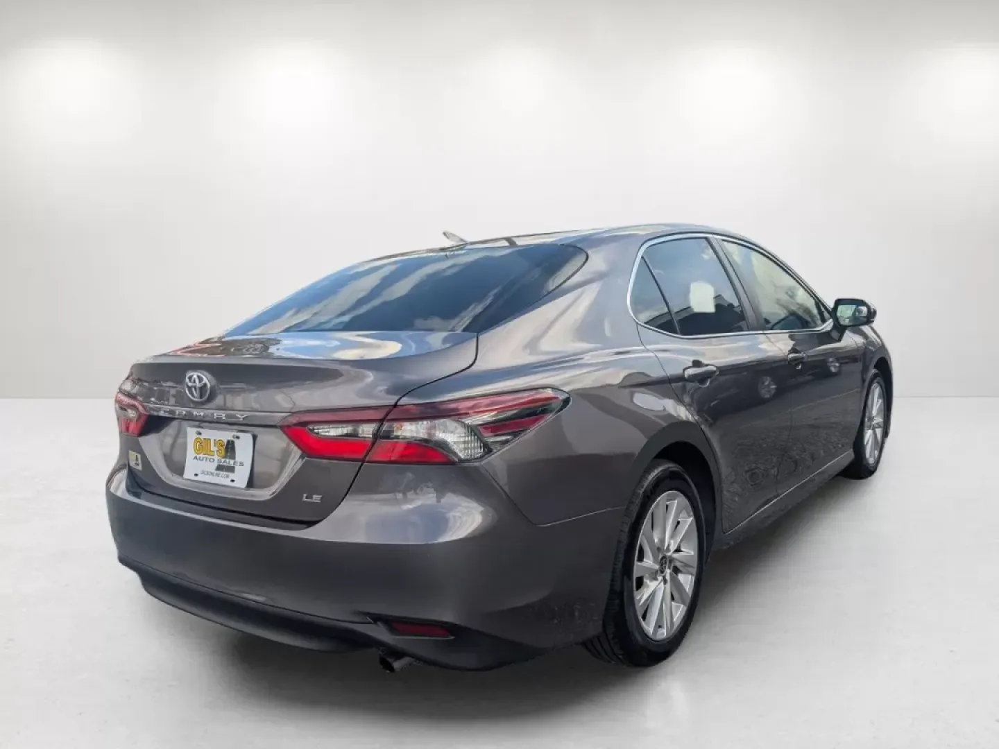 2023 Toyota Camry LE (4T1C11AKXPU) with an Other engine, located at 521 Old Farm Lane Rd, Prattville, AL, 36066, (334) 325-1505, 32.482460, -86.416367 - **Discover the Perfect Balance of Style and Functionality with the 2023 Toyota Camry LE at Gils Auto!**<br /> <br /> If you're in the market for a reliable, stylish sedan that effortlessly transitions from daily commutes to family outings, look no further than the 2023 Toyota Camry LE available at G - Photo#4