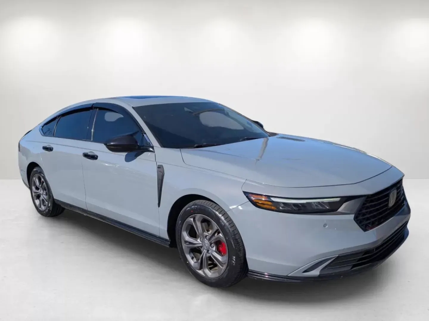 2024 Honda Accord Hybrid EX-L (1HGCY2F6XRA) with an Other engine, located at 3959 U.S. 80 W, Phenix City, AL, 36870, (334) 297-4885, 32.469296, -85.135185 - Looking for a vehicle that can seamlessly fit into your active lifestyle? The 2024 Honda Accord Hybrid EX-L is the perfect companion for both your daily commutes and weekend adventures. Whether you're a growing family heading to the park in nearby Phenix City or a budget-conscious buyer seeking a re - Photo#2