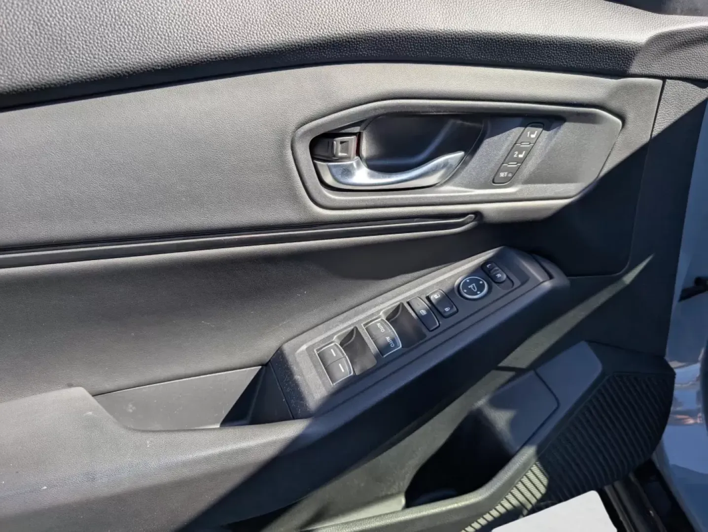 2024 Honda Accord Hybrid EX-L (1HGCY2F6XRA) with an Other engine, located at 3959 U.S. 80 W, Phenix City, AL, 36870, (334) 297-4885, 32.469296, -85.135185 - Looking for a vehicle that can seamlessly fit into your active lifestyle? The 2024 Honda Accord Hybrid EX-L is the perfect companion for both your daily commutes and weekend adventures. Whether you're a growing family heading to the park in nearby Phenix City or a budget-conscious buyer seeking a re - Photo#8