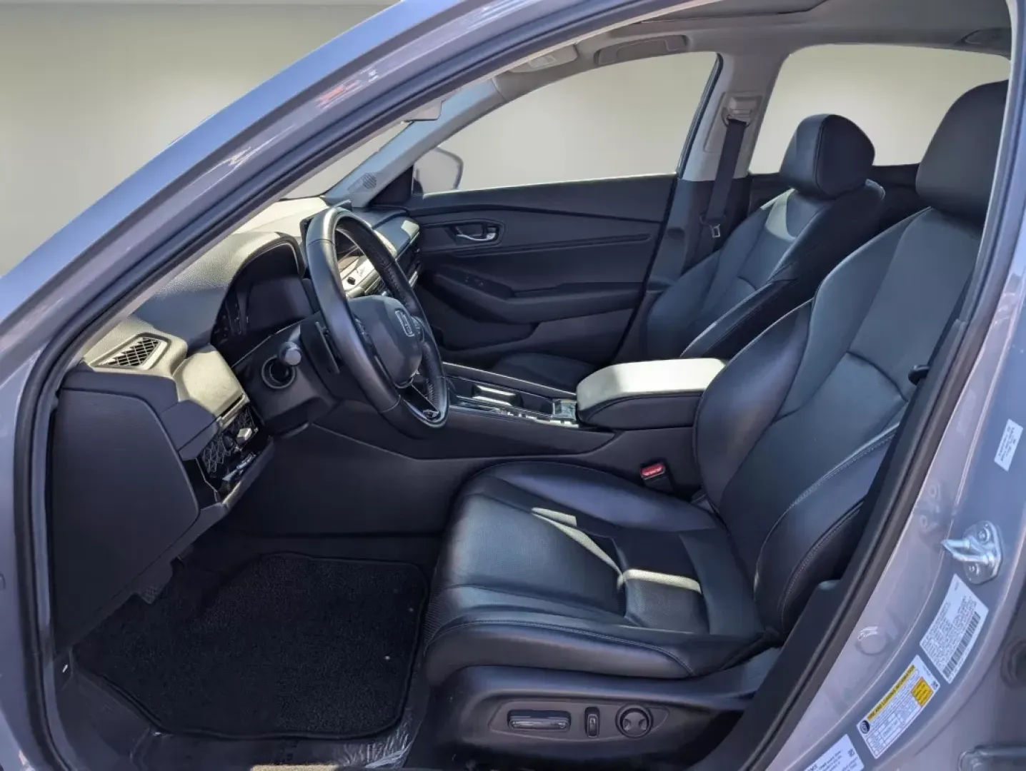 2024 Honda Accord Hybrid EX-L (1HGCY2F6XRA) with an Other engine, located at 3959 U.S. 80 W, Phenix City, AL, 36870, (334) 297-4885, 32.469296, -85.135185 - Looking for a vehicle that can seamlessly fit into your active lifestyle? The 2024 Honda Accord Hybrid EX-L is the perfect companion for both your daily commutes and weekend adventures. Whether you're a growing family heading to the park in nearby Phenix City or a budget-conscious buyer seeking a re - Photo#9