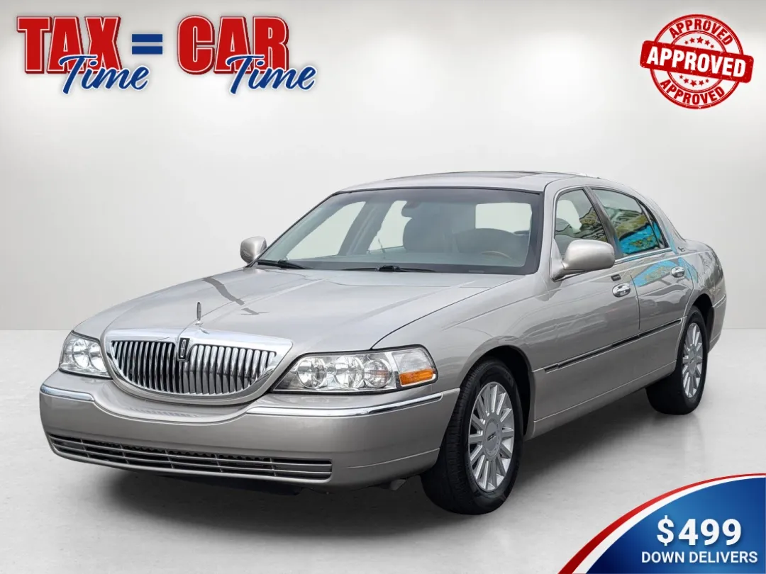 photo of 2005 Lincoln Town Car Signature Limited