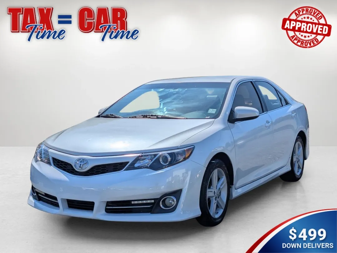 photo of 2012 Toyota Camry SE